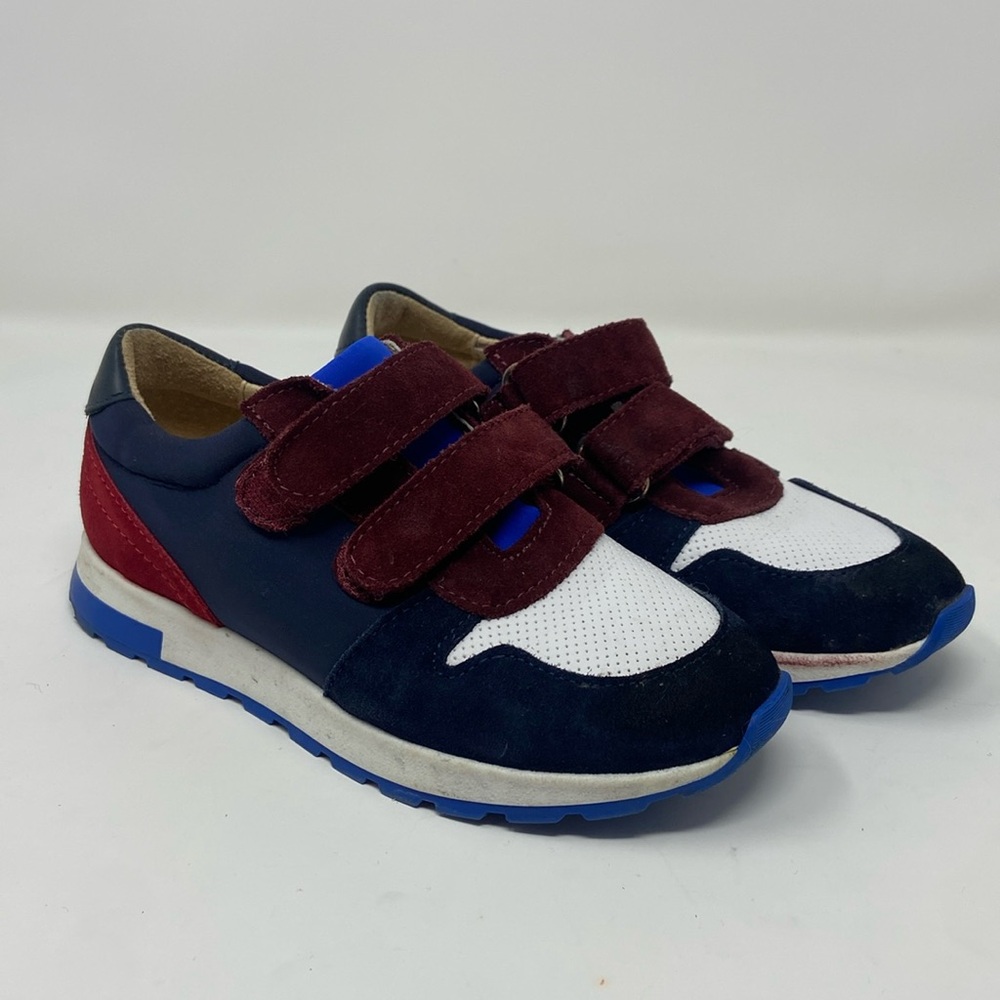 Jacadi Paris size BR32 kids sneaker. Size US1.5.